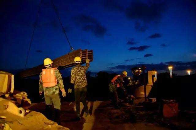 施工现场2.jpg 施工现场2.jpg