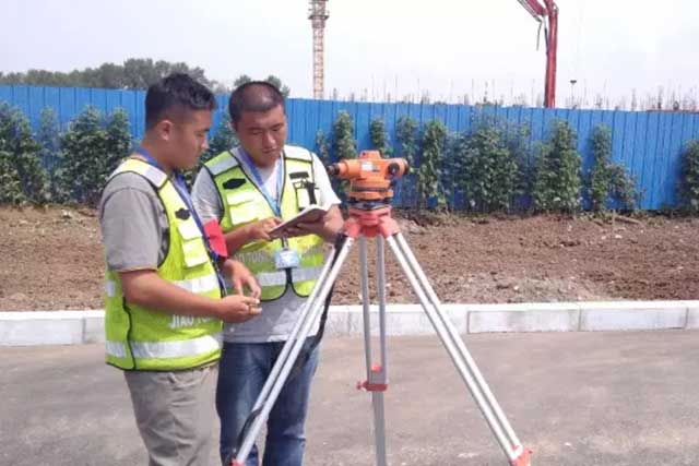 许立新-(1).jpg 许立新-(1).jpg