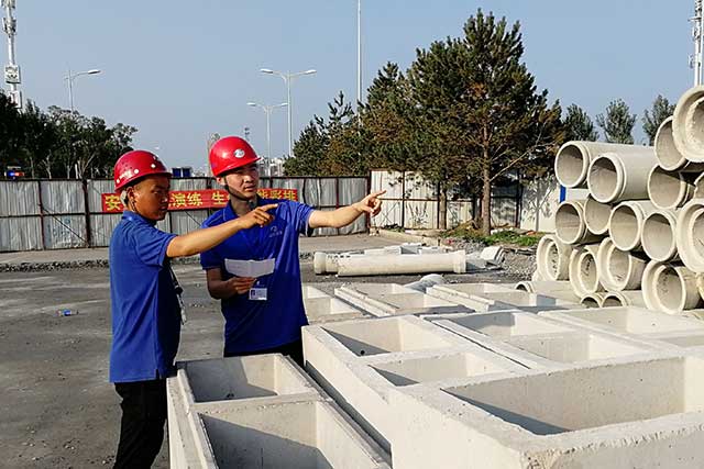 刘志飞-(1).jpg 刘志飞-(1).jpg